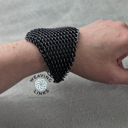 Dragonscale Bracer Bracelets